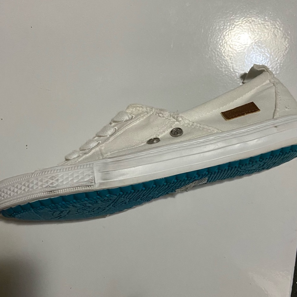 Blowfish shoes converse style